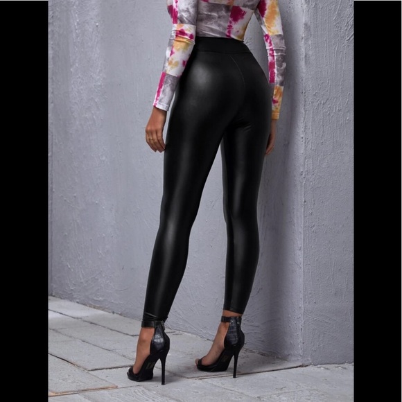 NWOT Faux Patent Leather High-Rise Leggings - Picture 2 of 6